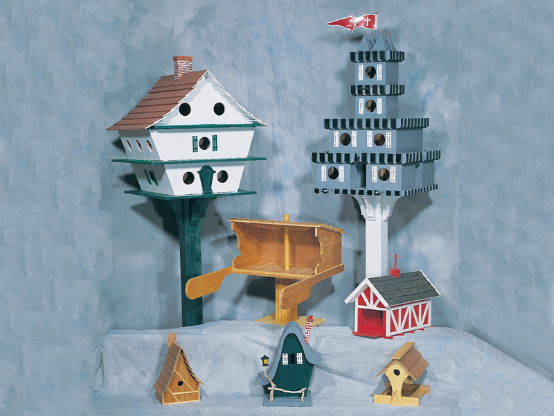 Birdhouse assortment has seven different kids of birdhouses that can be built in all sizes and shapes